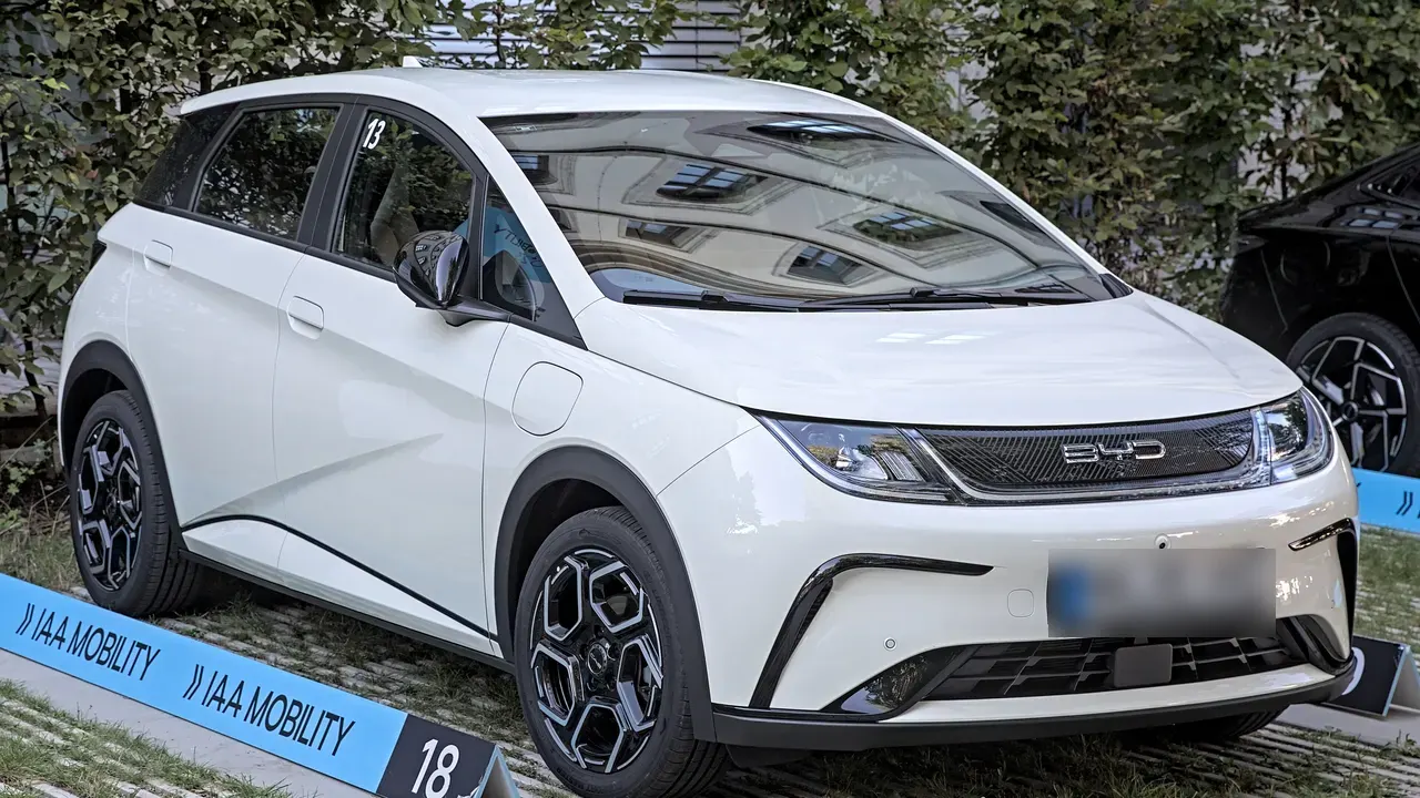 BYD Dolphin