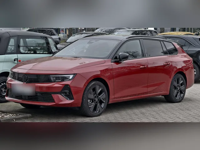 Opel Astra Sports Tourer Electric