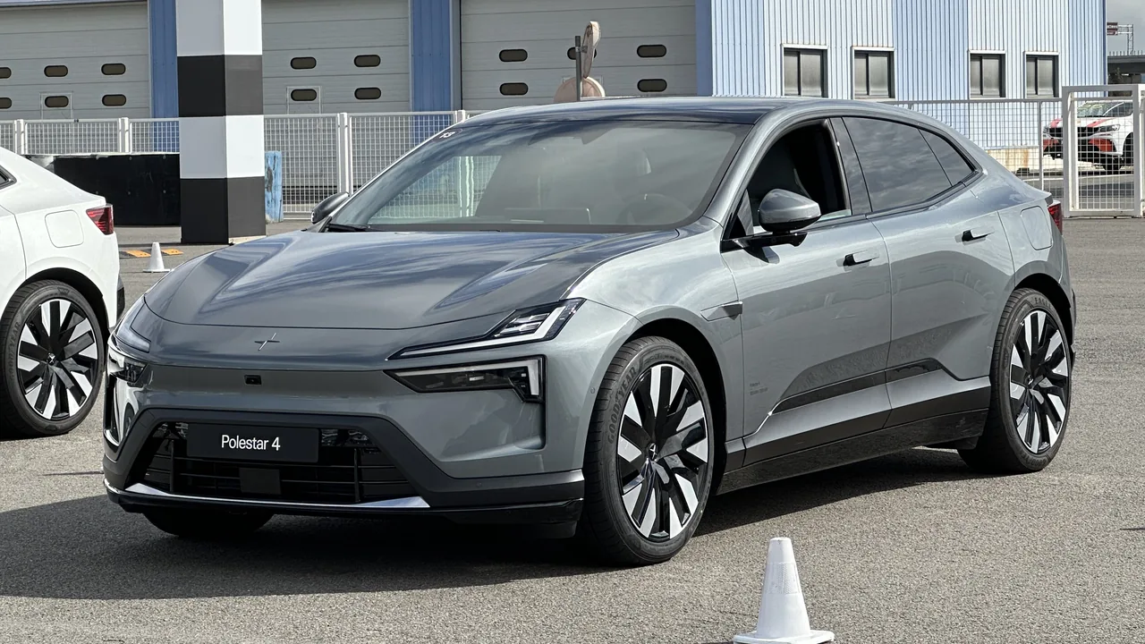 Polestar 4